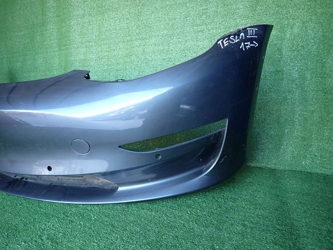 TESLA III 17- PREDNÝ NÁRAZNÍK