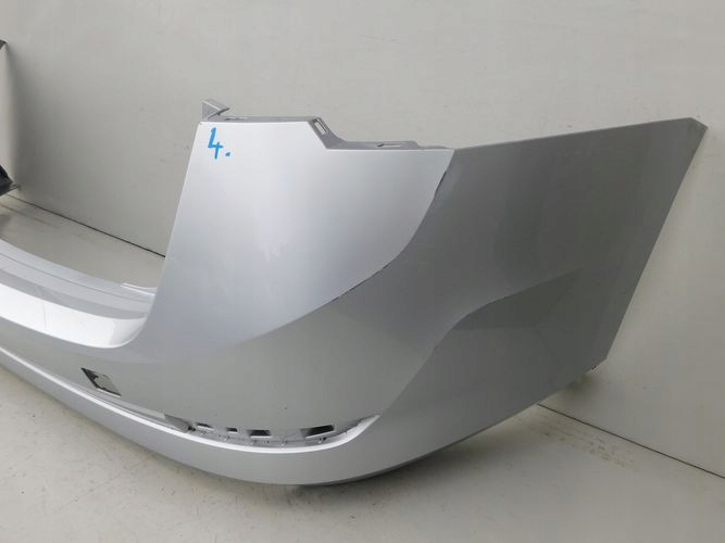 SKODA OCTAVIA IV KOMBI 19- ZADNÝ NÁRAZNÍK