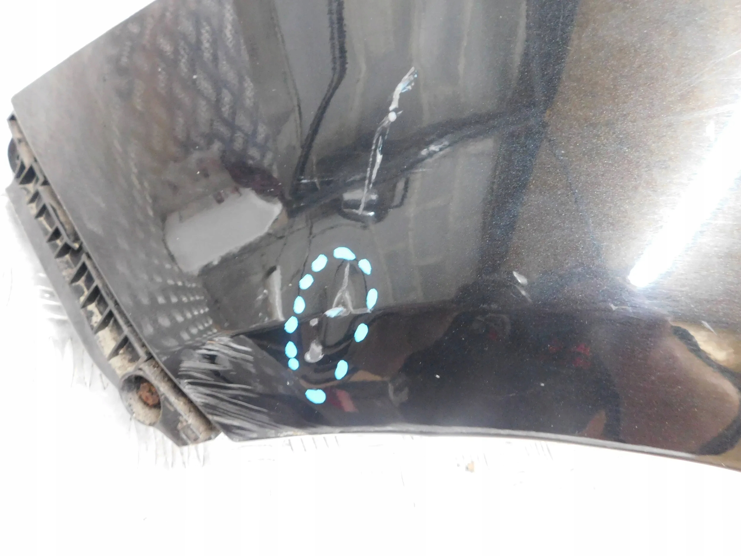 BLATNIK PREDNÝ LAVY TOYOTA YARIS II 2