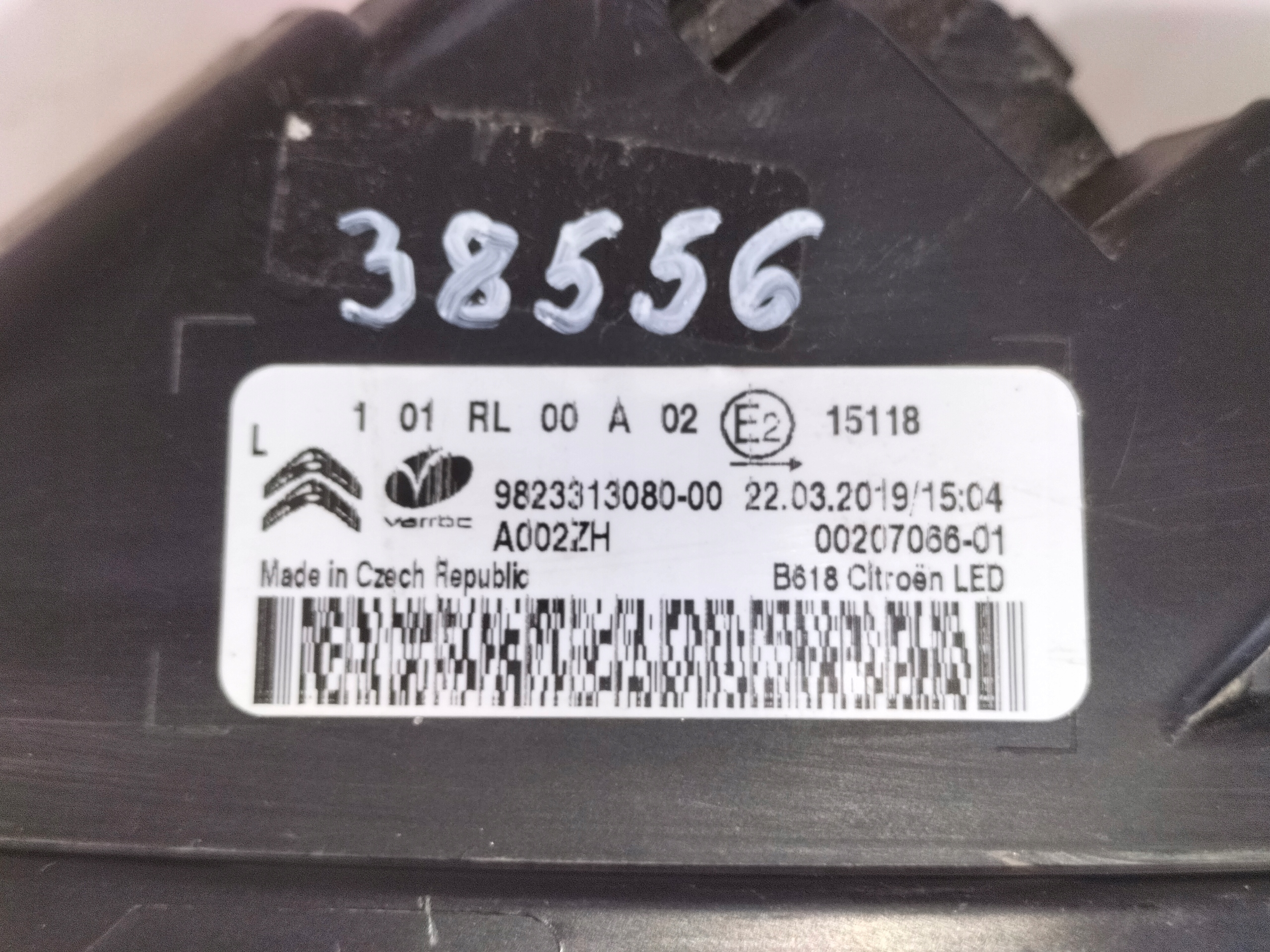 PREDNÉ SVETLO HMLOVKA DRL LAVA CITROEN C3 III 16-20