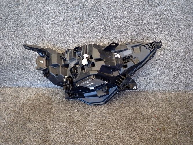 RENAULT ARKANA FULL LED LAVE PREDNE SVETLO 260602566R