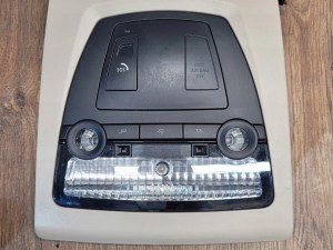 BMW 5 F10 F11 OSVETLENIE INTERIERU BMW 5 F10 F11 OSVETLENIE INTERIERU