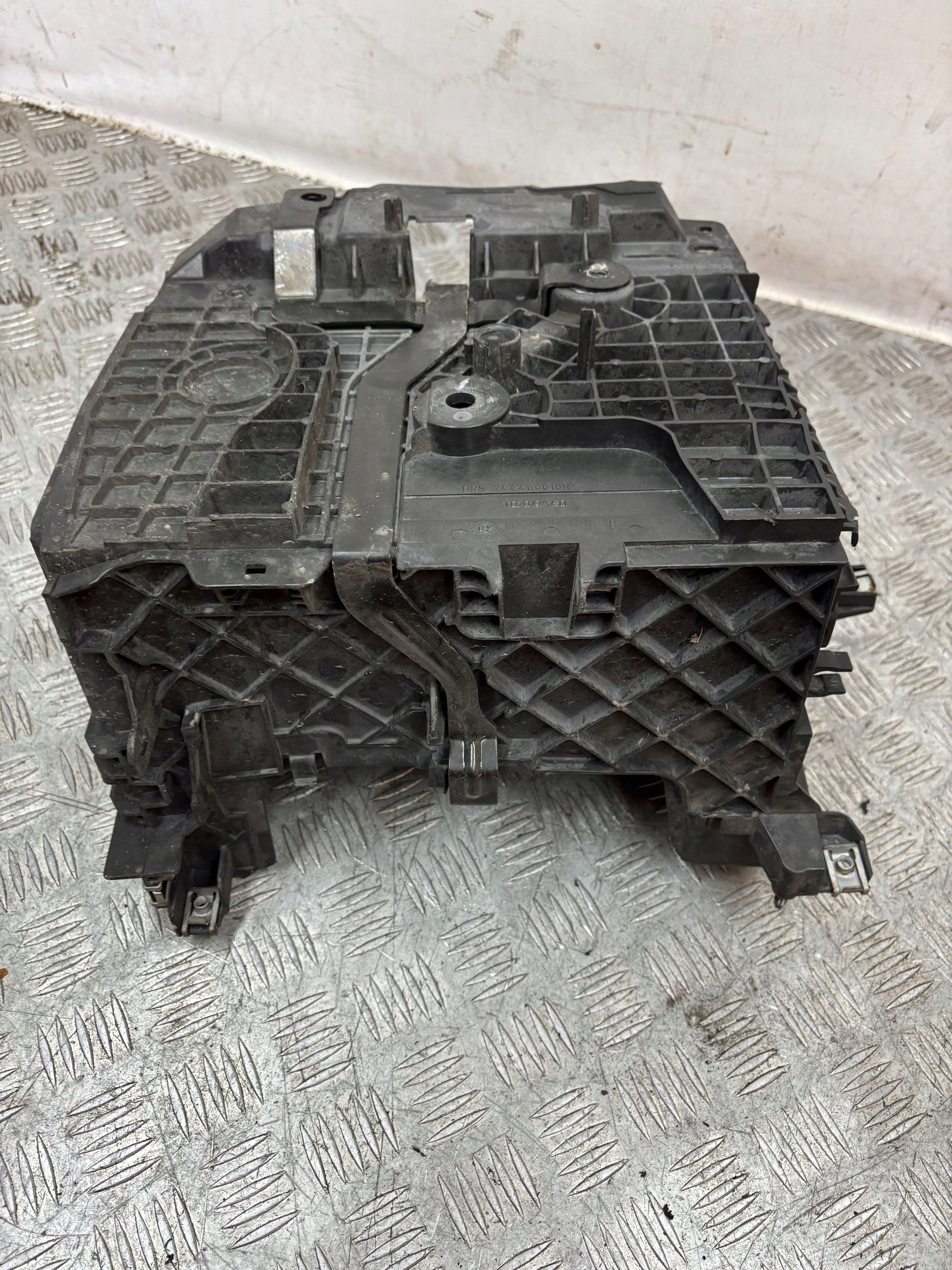 DRZIAK AUTOBATERIE RENAULT MEGANE III 3 244460010R