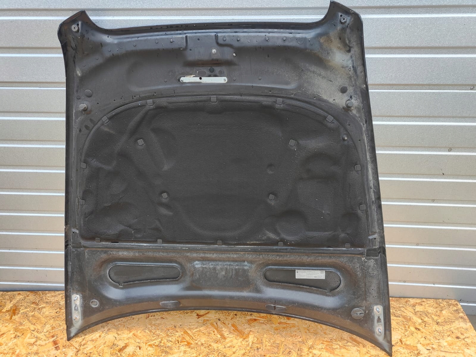 Audi a6 c6 04-11 KRYT MOTORA PREDNÁ KAPOTA