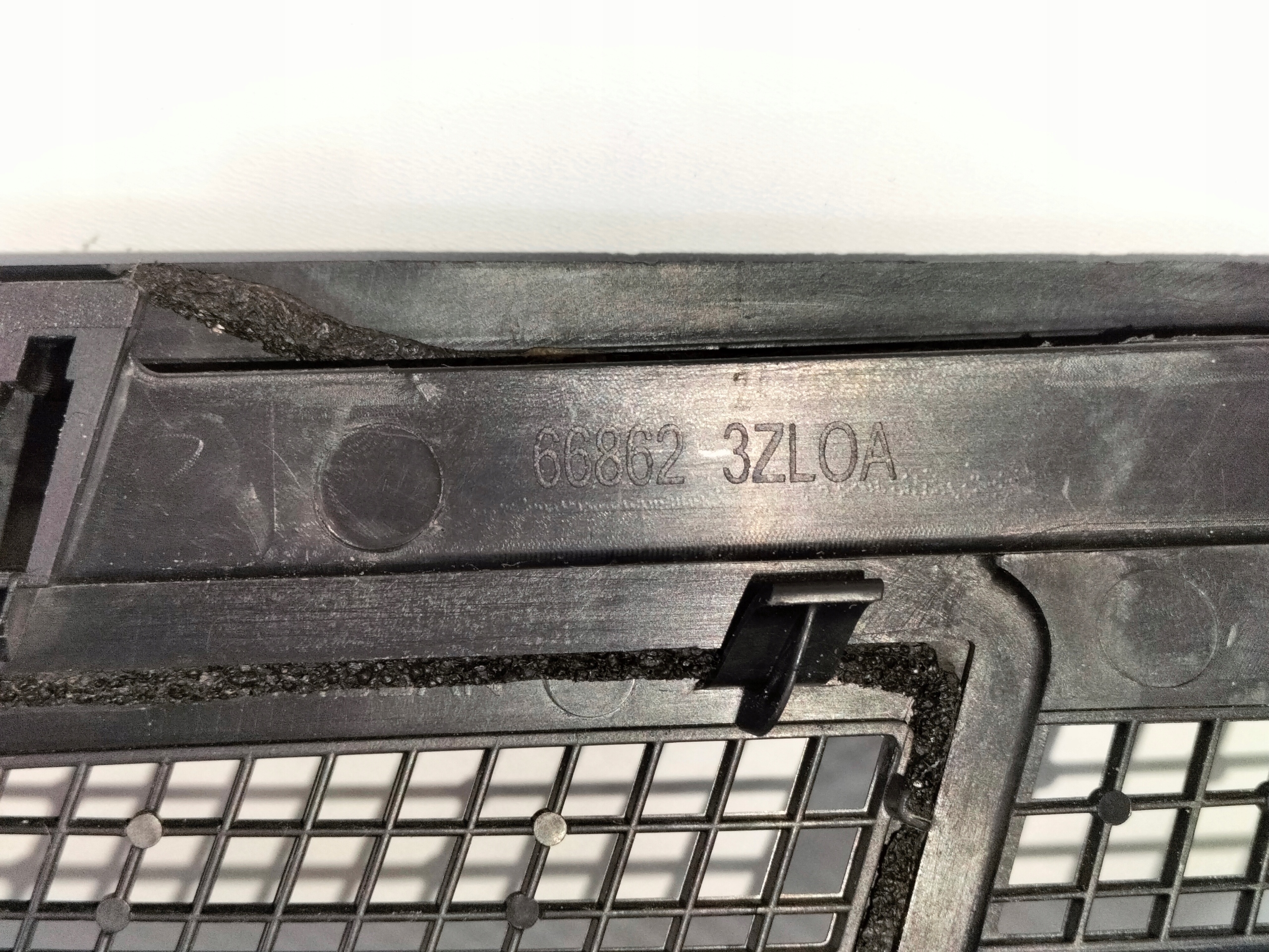 TORPEDO, PLAST POD STIERACE NISSAN PULSAR 14-