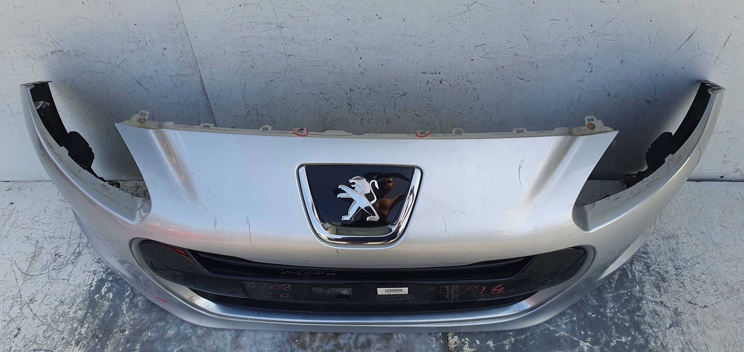 Peugeot 308 T7 LIFT LED PREDNÝ NÁRAZNÍK