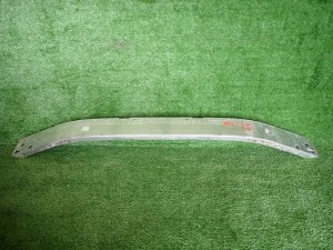 BMW 2 F45 F46 VYSTUHA PREDNEHO NARAZNIKA BMW 2 F45 F46 VYSTUHA PREDNEHO NARAZNIKA