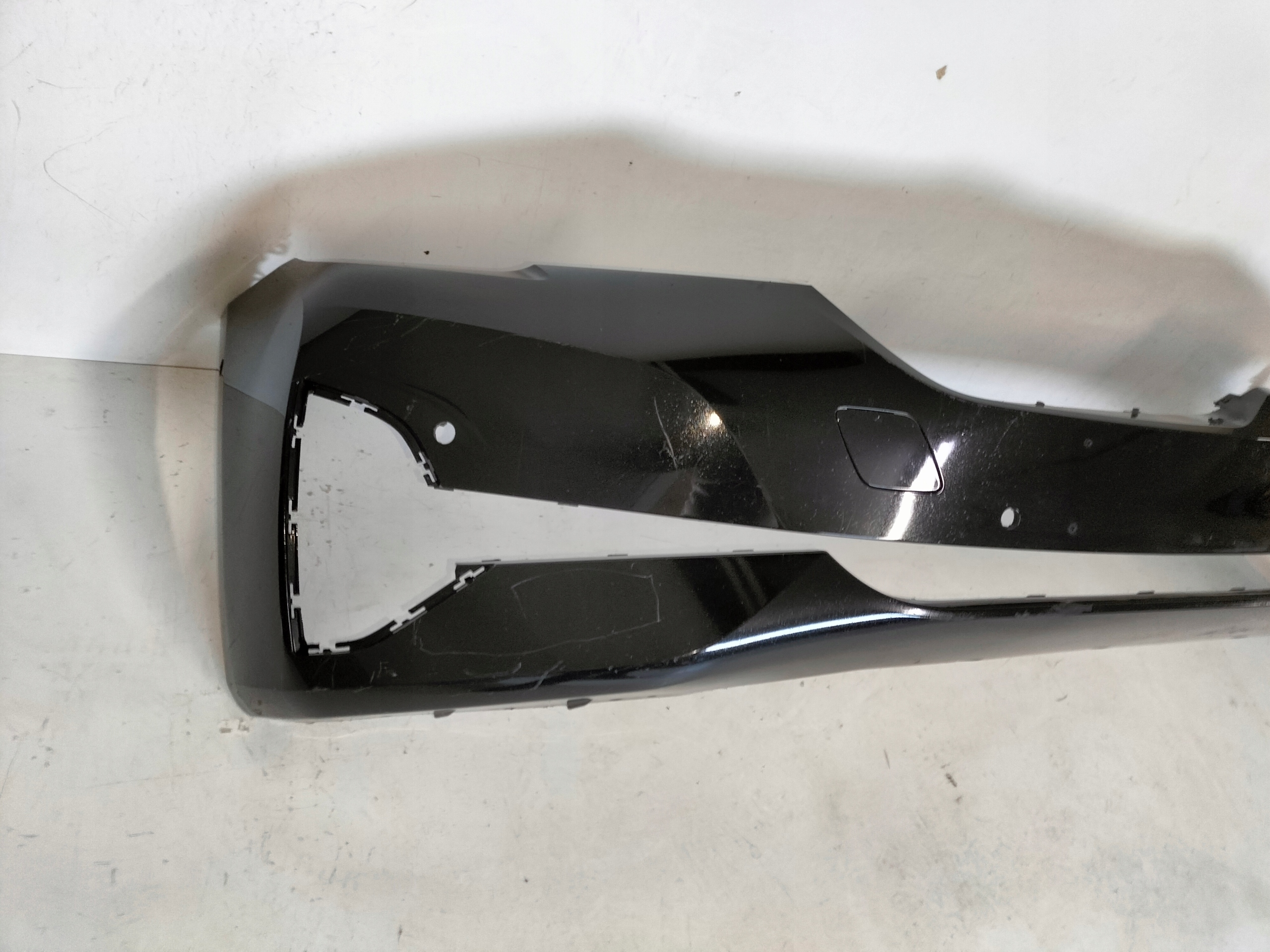 PREDNÝ NÁRAZNÍK BMW 5 G30 G31 LIFT 20-