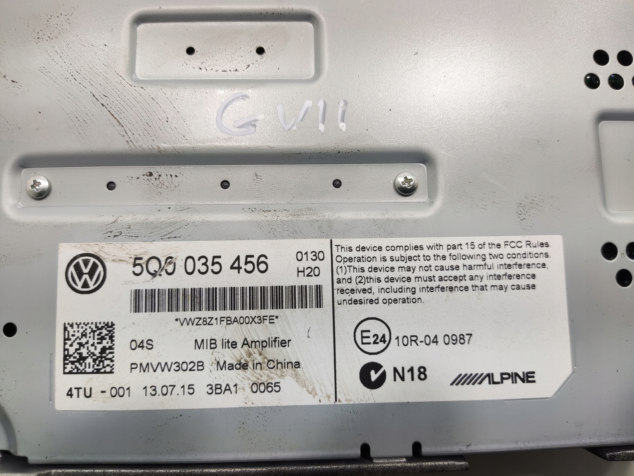 ZOSILNOVAC AUDIO VOLKSWAGEN GOLF VII 5Q0035456 2012-2016