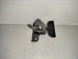 ZAMOK PREDNEJ KAPOTY MERCEDES CLK W209 02- ZAMOK PREDNEJ KAPOTY MERCEDES CLK W209 02-