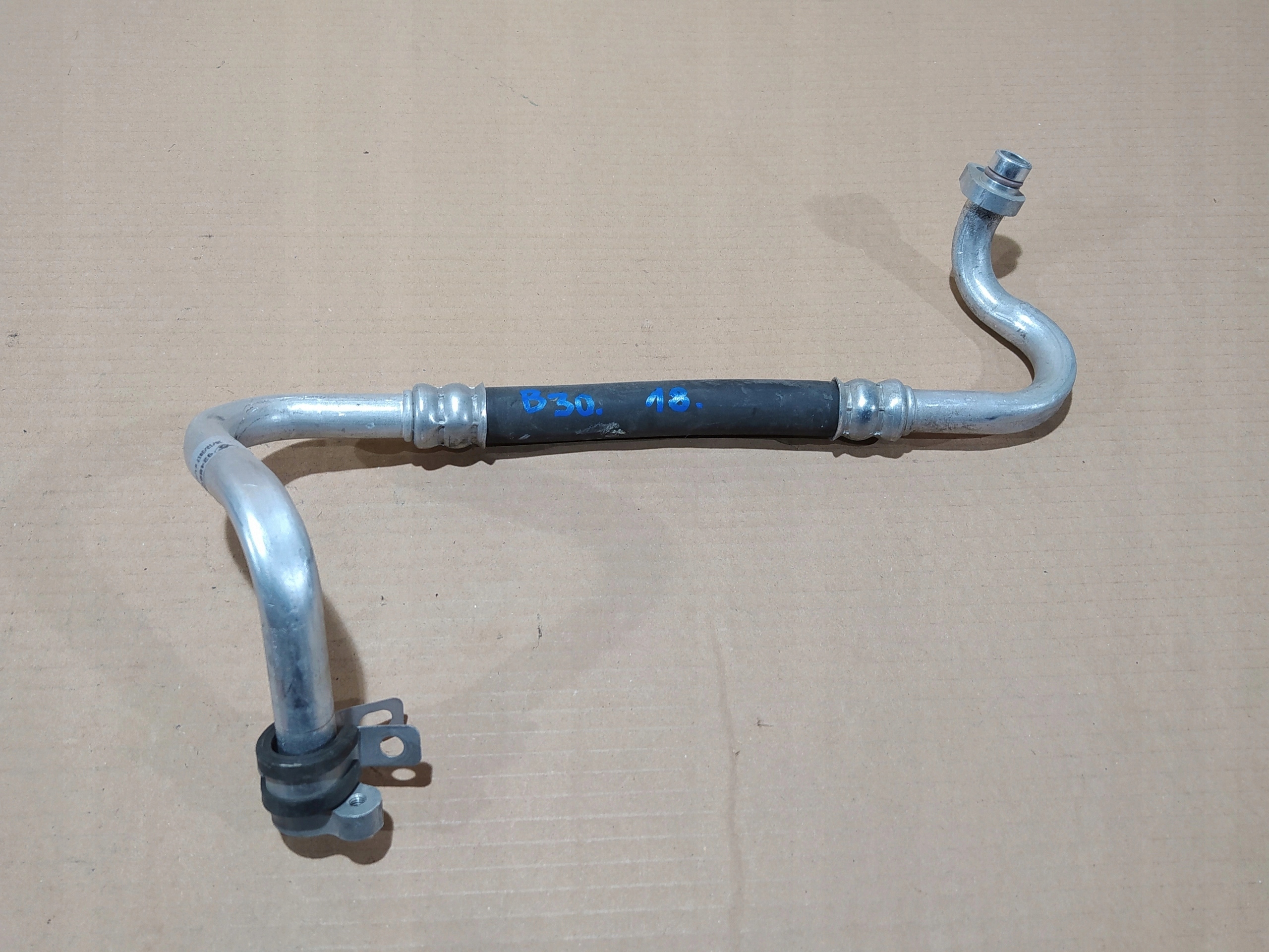 RENAULT CLIO 4 IV HADICA TRUBKA KLIMATIZÁCIE 924809666r