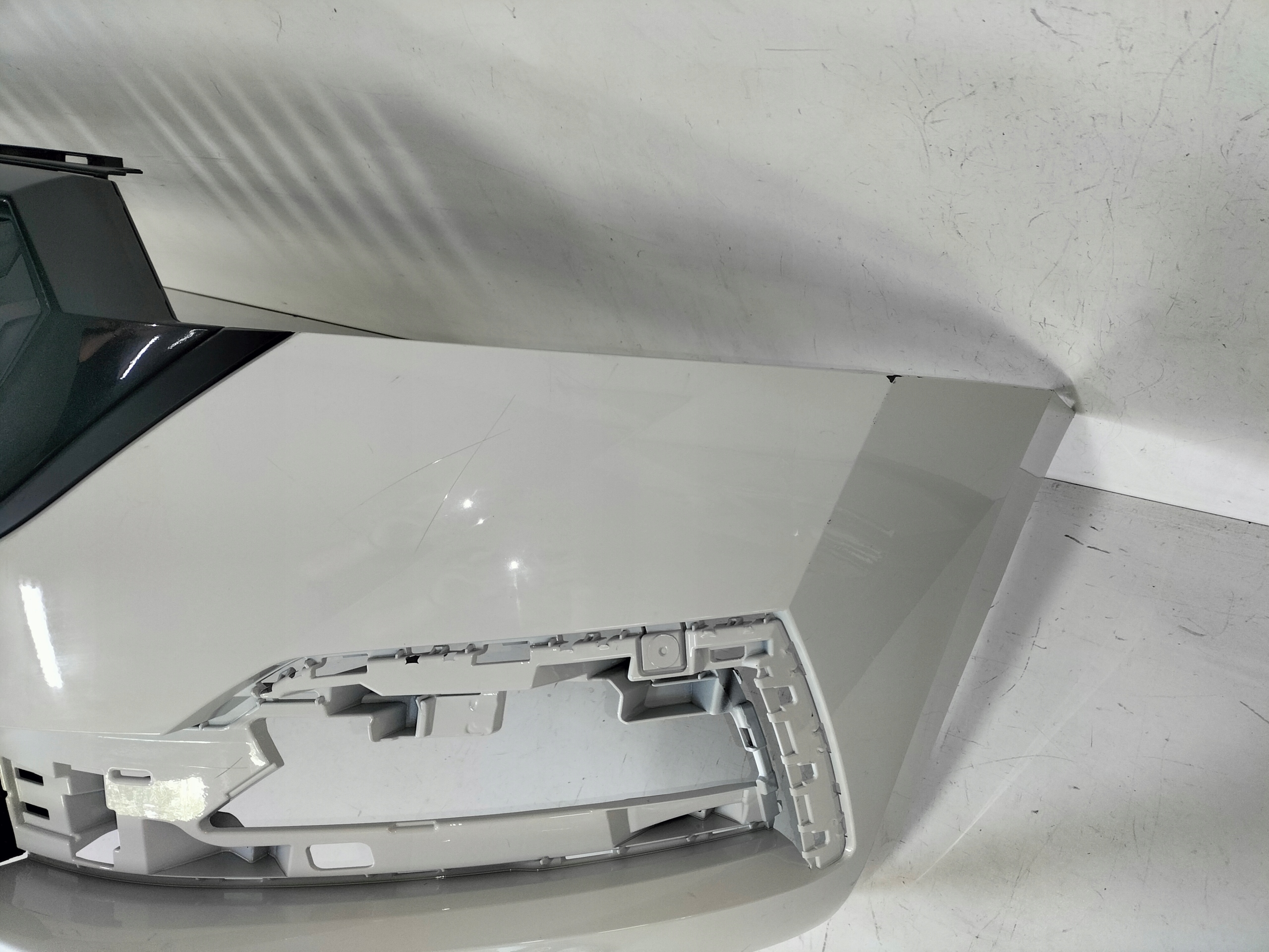 PREDNÝ NÁRAZNÍK SKODA OCTAVIA 4 IV 19-