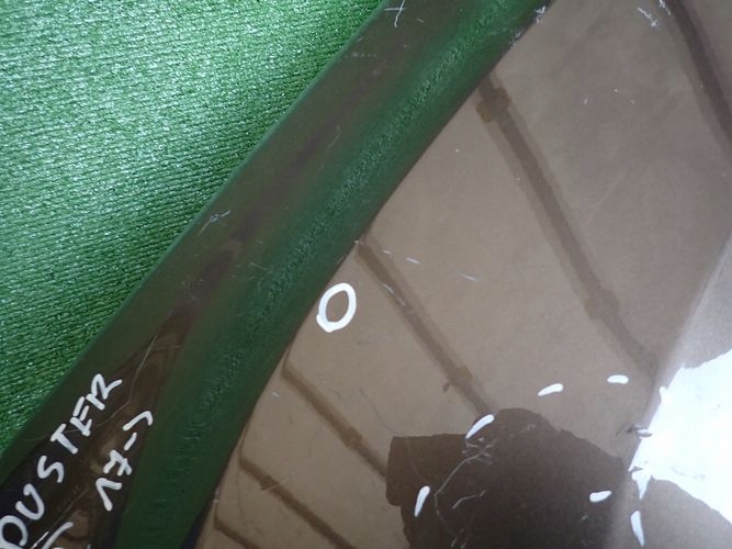 DACIA DUSTER II 17- ĽAVÝ PREDNÝ BLATNÍK