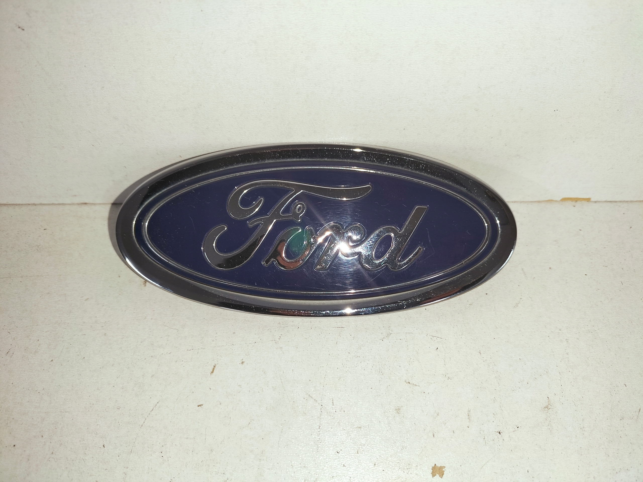 ZADNY ZNAK LOGO FORD MONDEO MK5 14-
