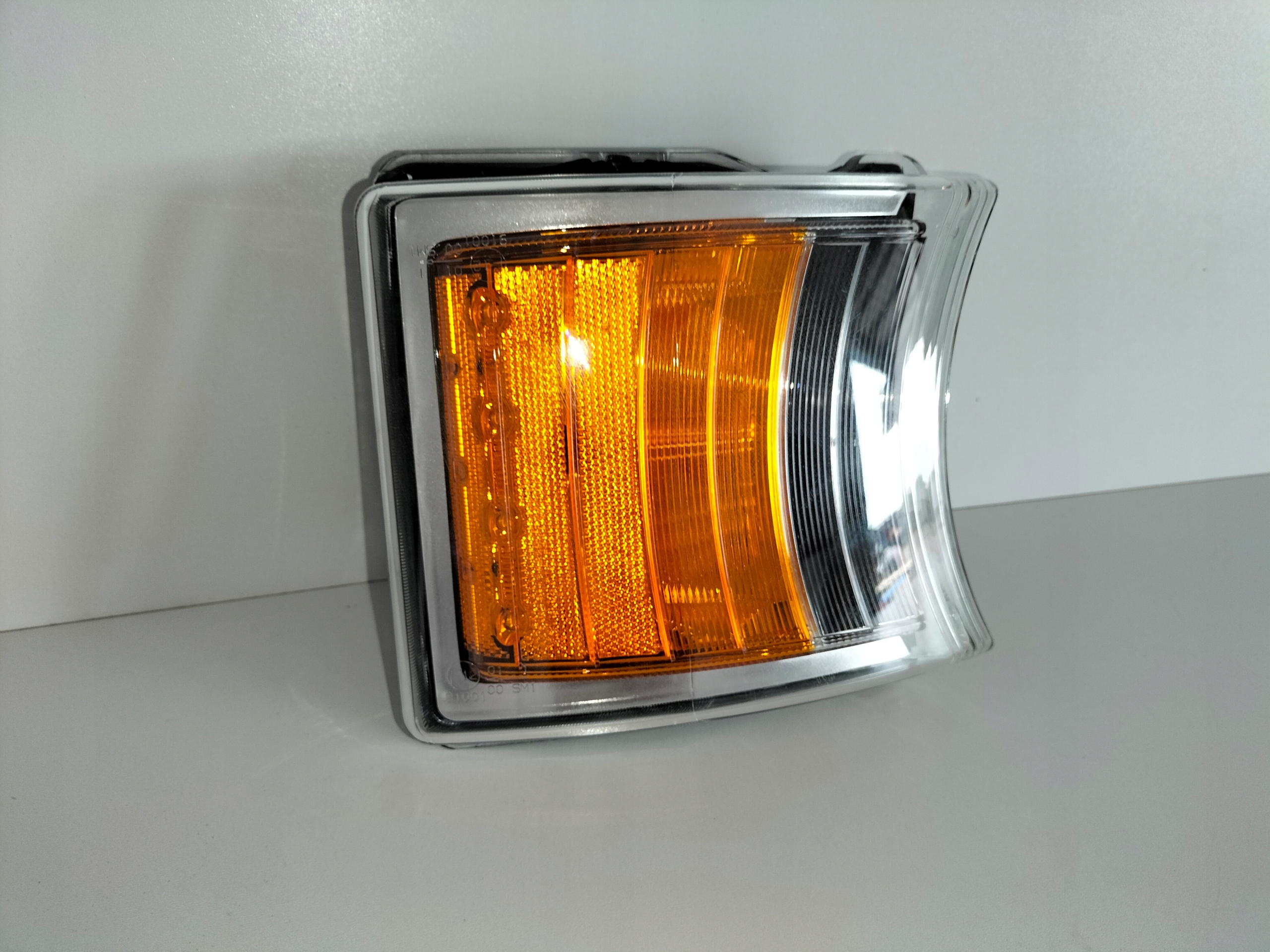 ĽAVÁ PRAVÁ SMEROVKA SCANIA P G R T 10- LED