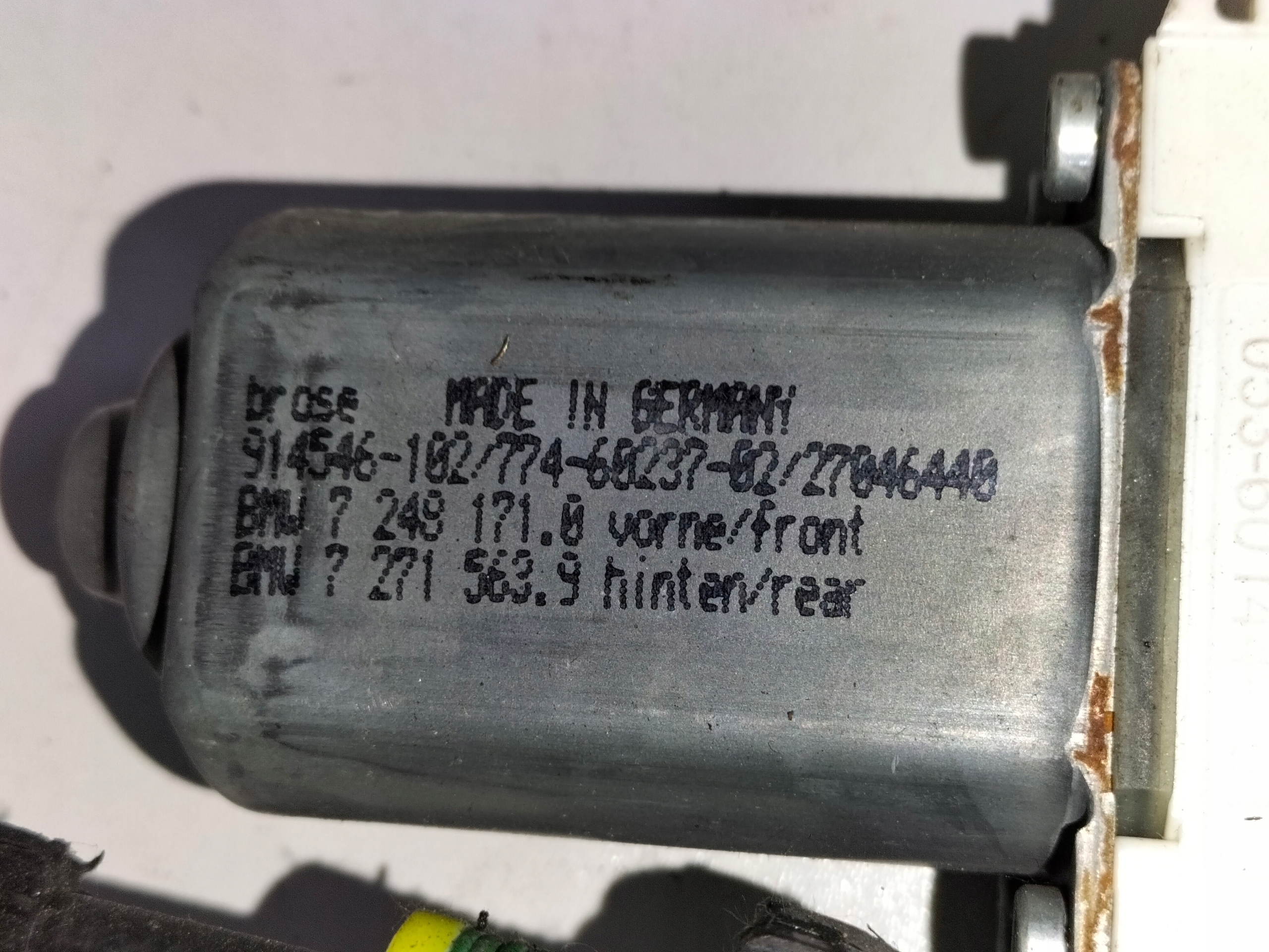 ĽAVE PREDNÉ SŤAHOVANIE OKNA BMW 5 F10 F11 10-