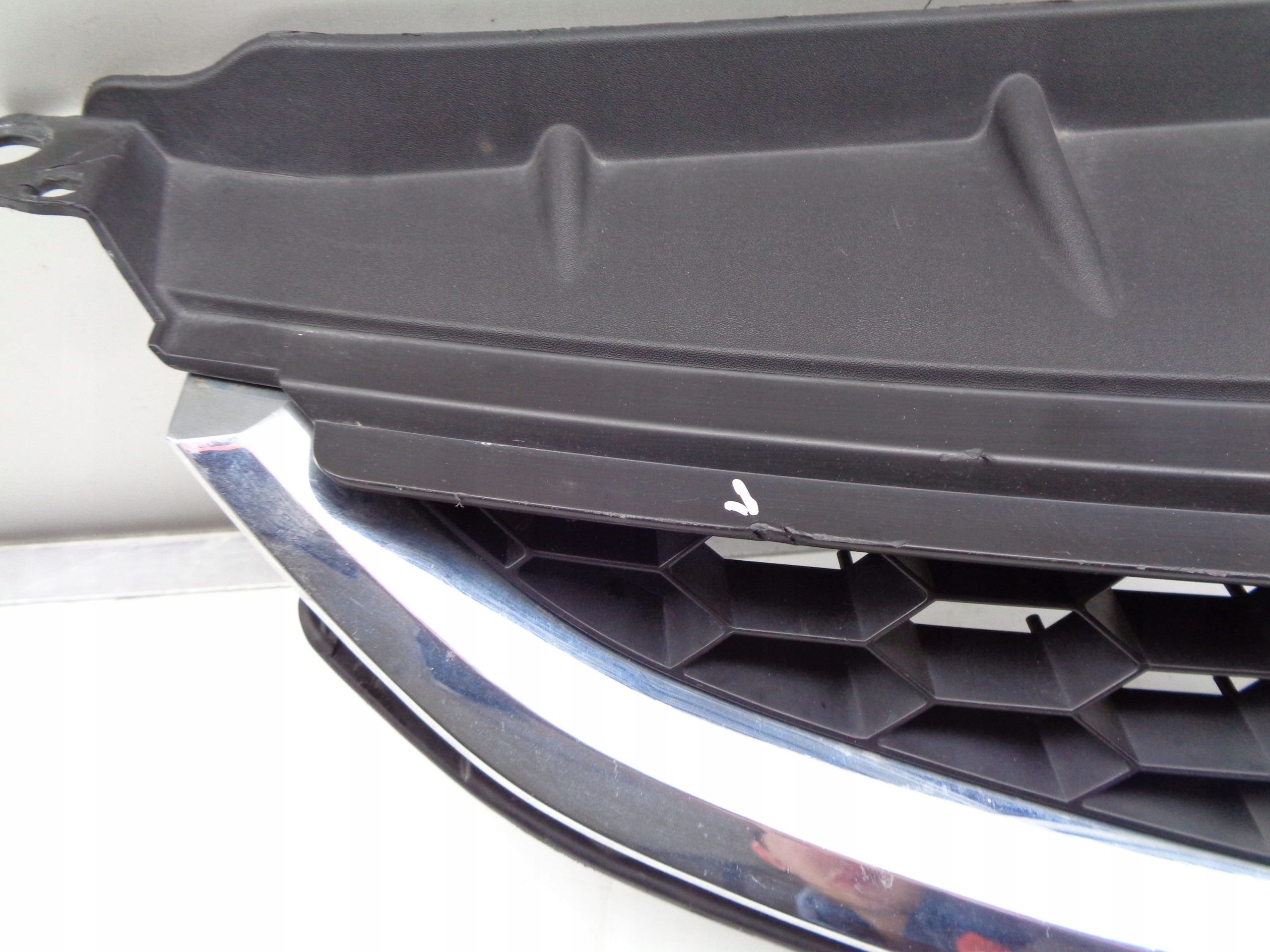 MRIEZKA LISTA MAZDA 5 08-10 LIFT