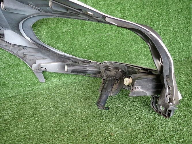 BMW X5 E70 LIFT 10- ĽAVÝ PREDNÝ BLATNÍK