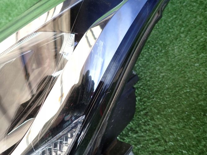 TOYOTA C-HR CHR FULL LED LIFT 20- LAVE PREDNE SVETLO