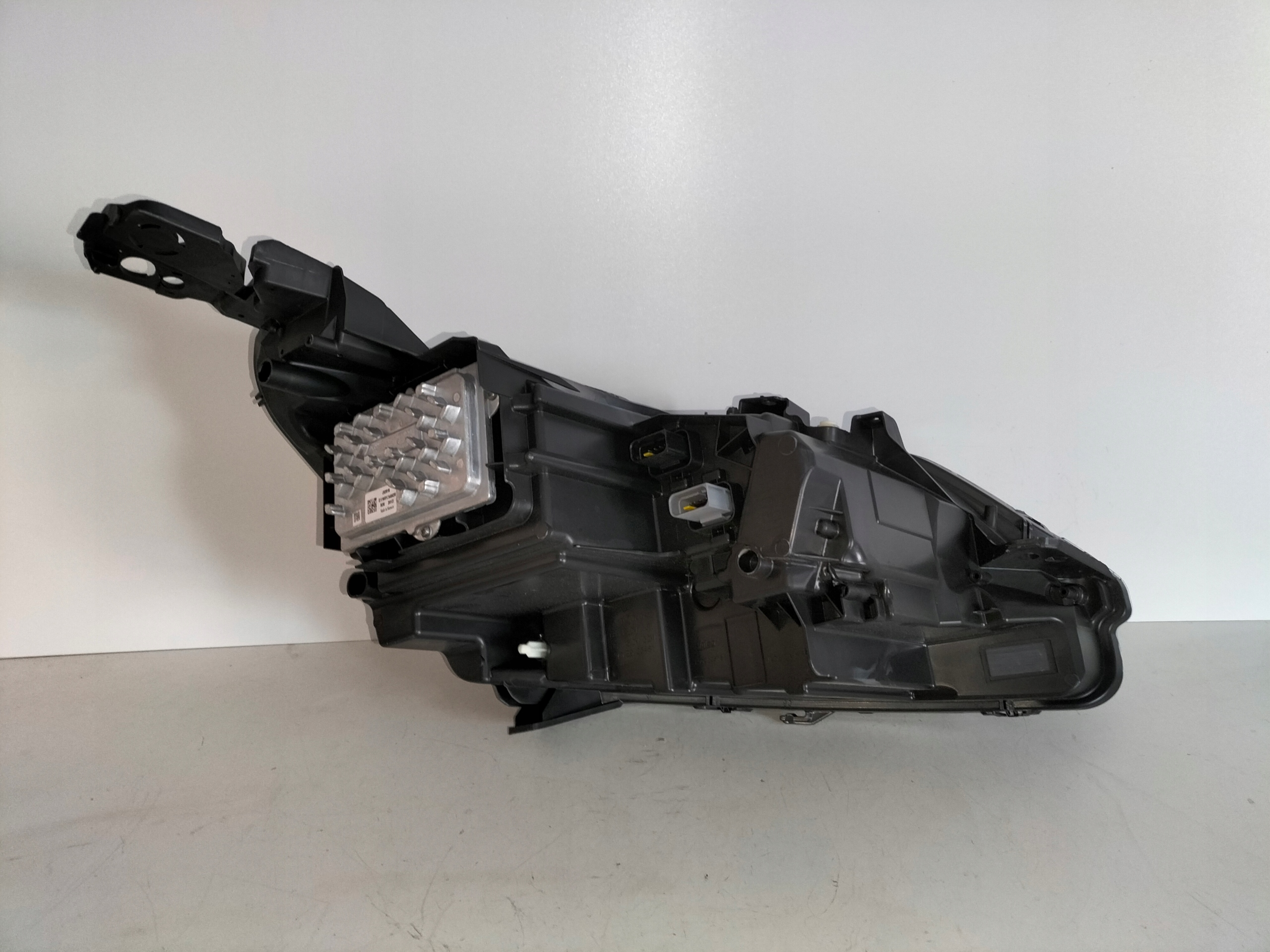 LAVE PREDNE SVETLO PEUGEOT 3008 II 5008 II LIFT 20- FULL LED TE