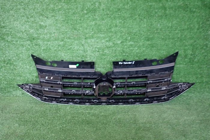 VW TIGUAN II LIFT 20- MRIEZKA LISTA
