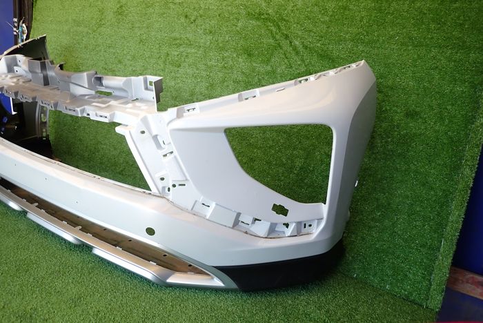 MITSUBISHI ECLIPSE CROSS 17- PREDNÝ NÁRAZNÍK