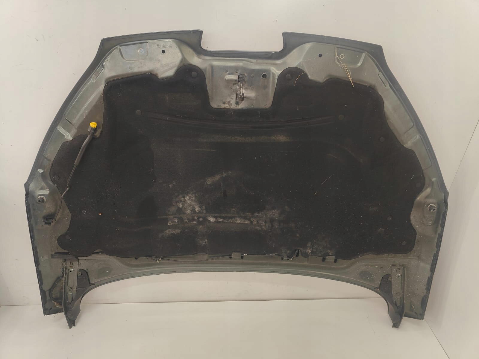 Peugeot 407 04-10 PREDNÁ KAPOTA