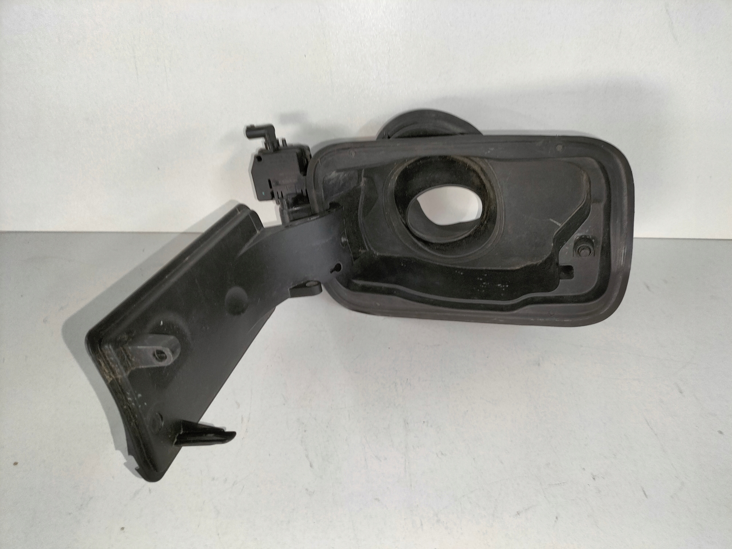 DVIERKA NADRZE BMW X3 F25 10-