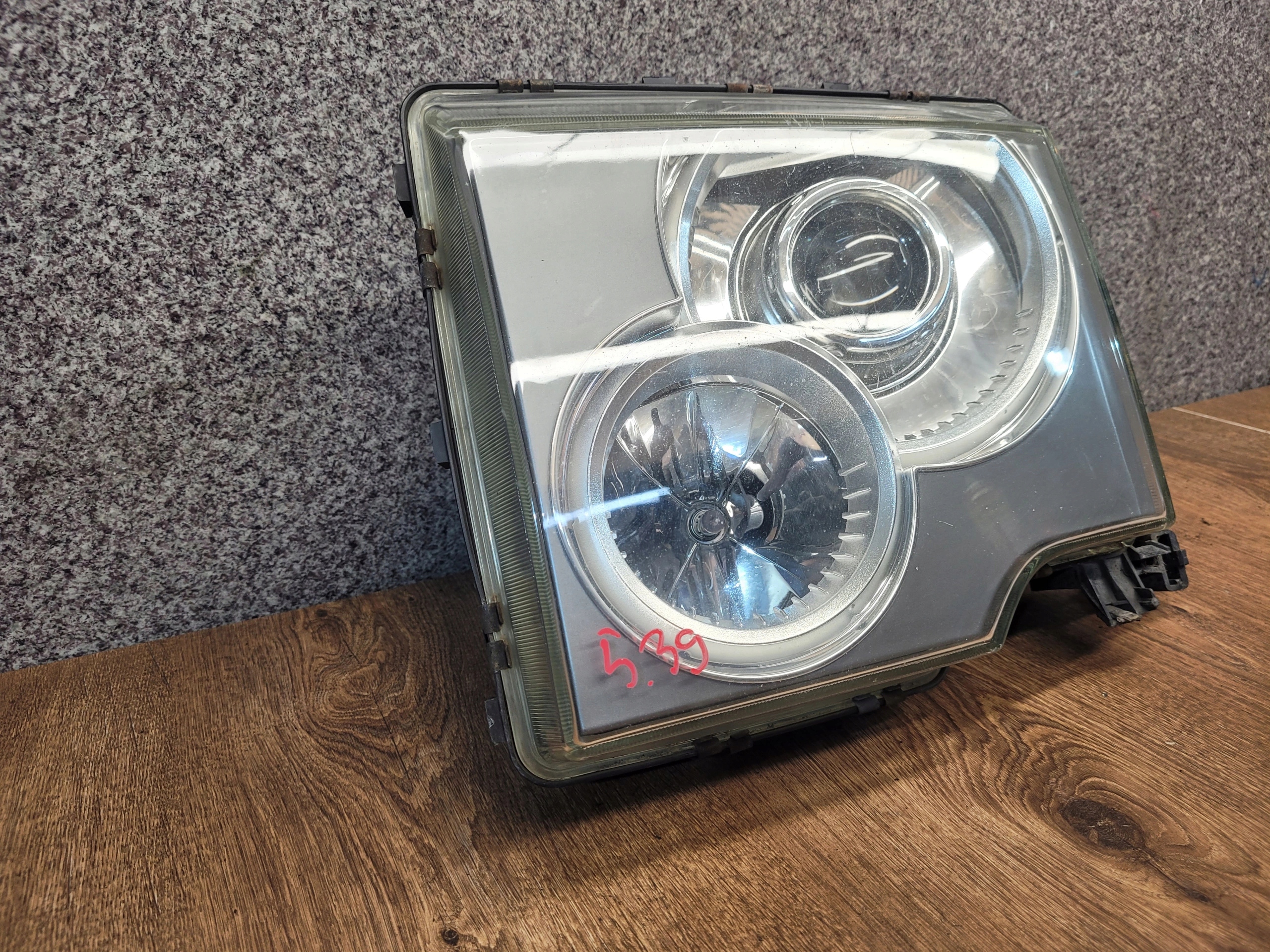 RANGE ROVER L322 VOGUE XENON ĽAVÉ PREDNÉ SVETLO