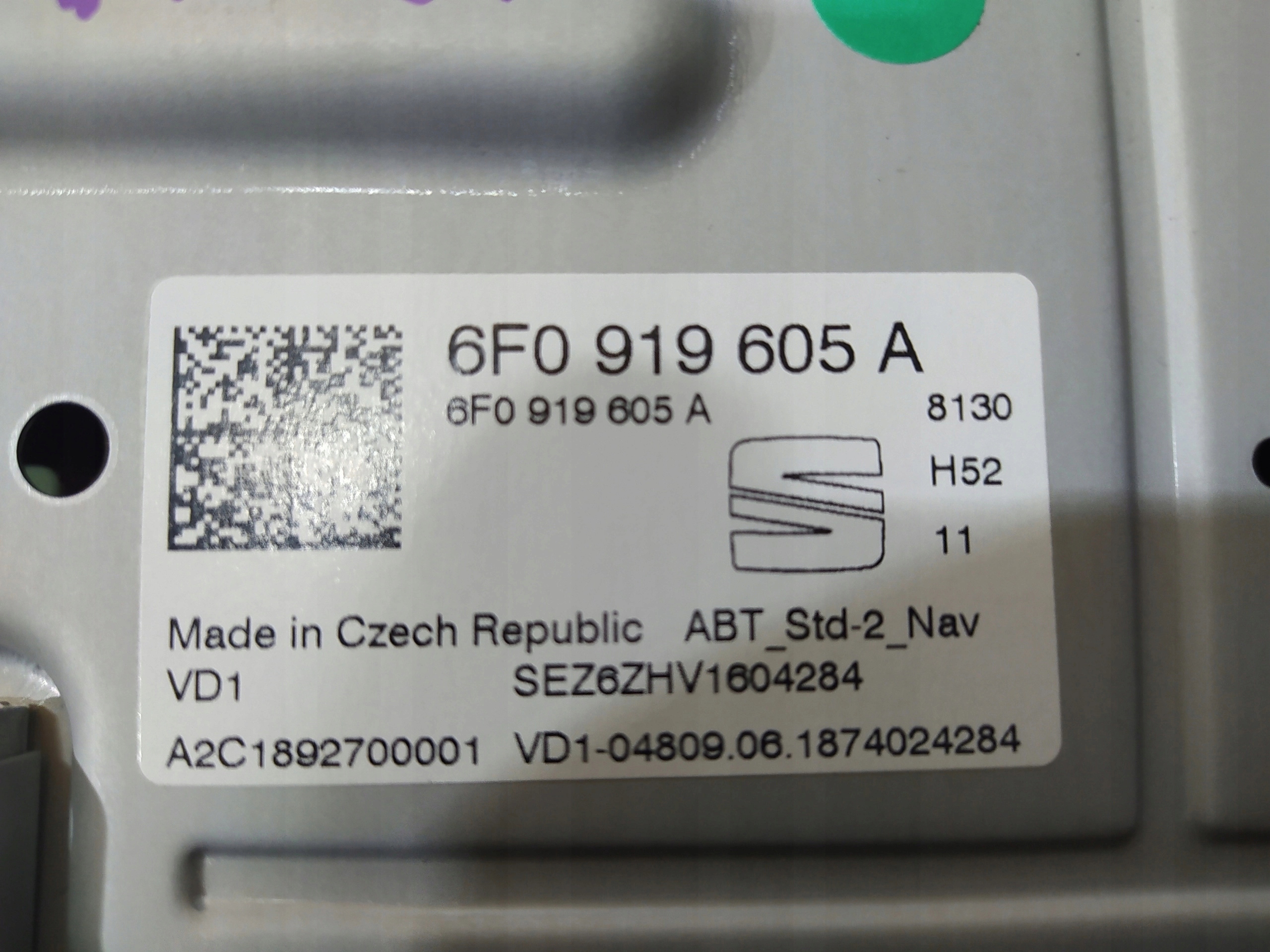SEAT ARONA DISPLEJ 6F0919605A