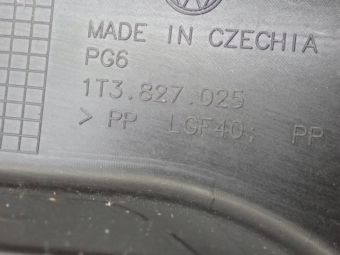 VW ID BUZZ 1T3 ZADNÁ KAPOTA
