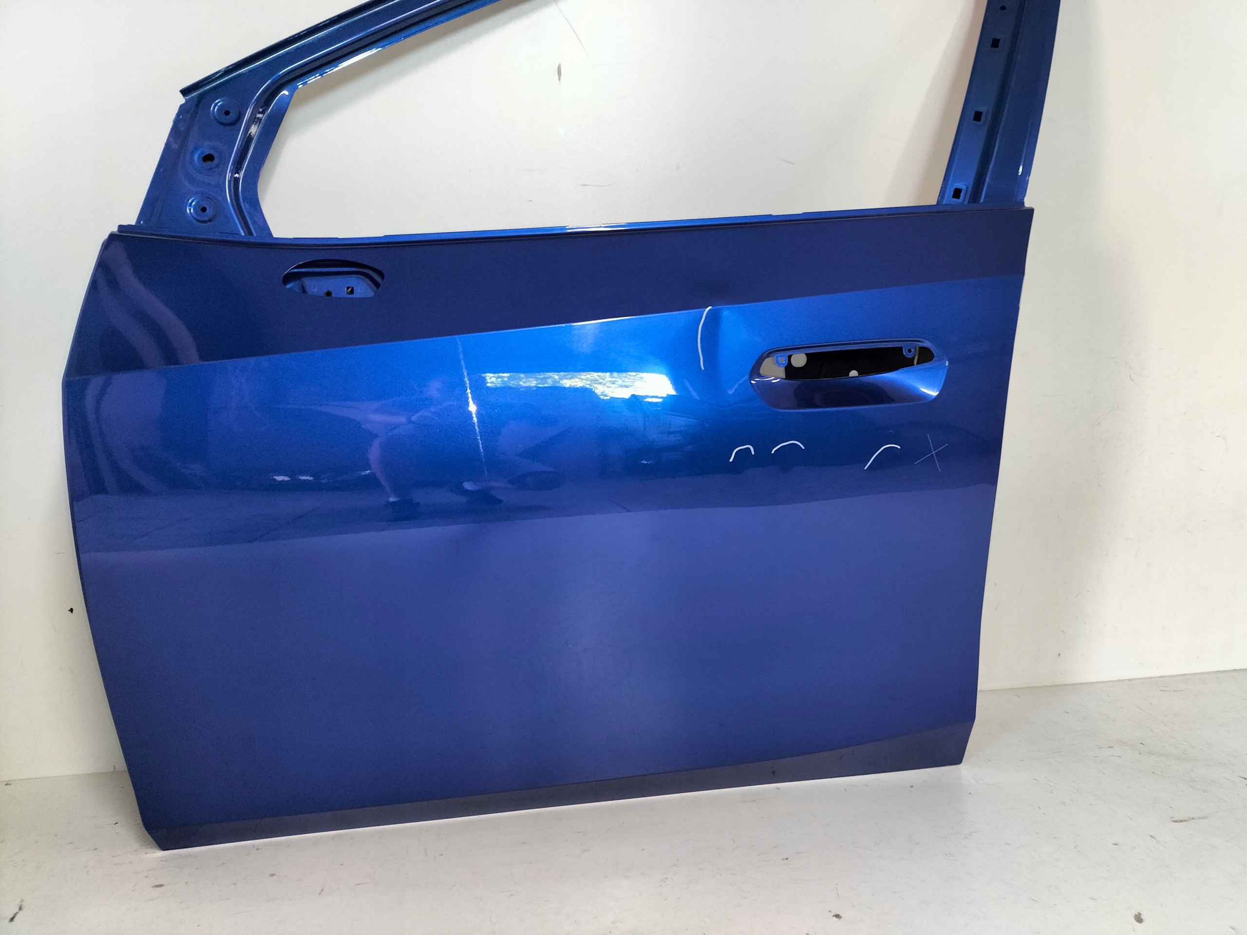 LAVE PREDNE DVERE BMW 2 U06 ACTIVE TOURER 21-