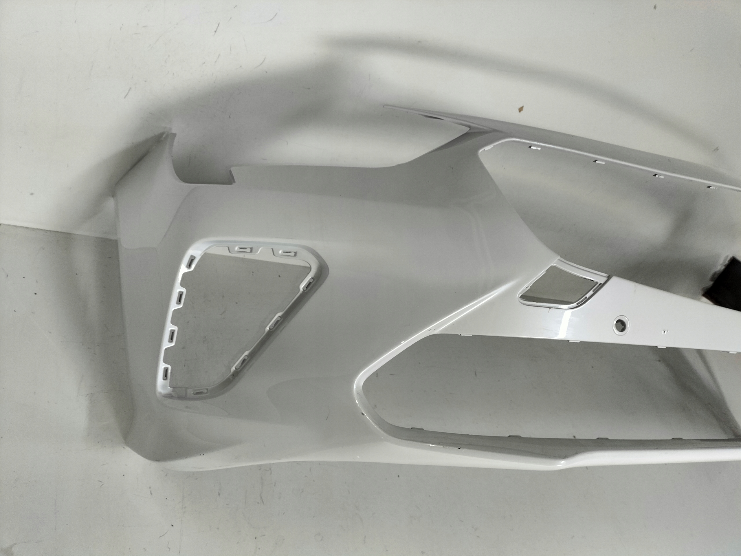 PREDNÝ NÁRAZNÍK OPEL INSIGNIA B LIFT 20- GSI