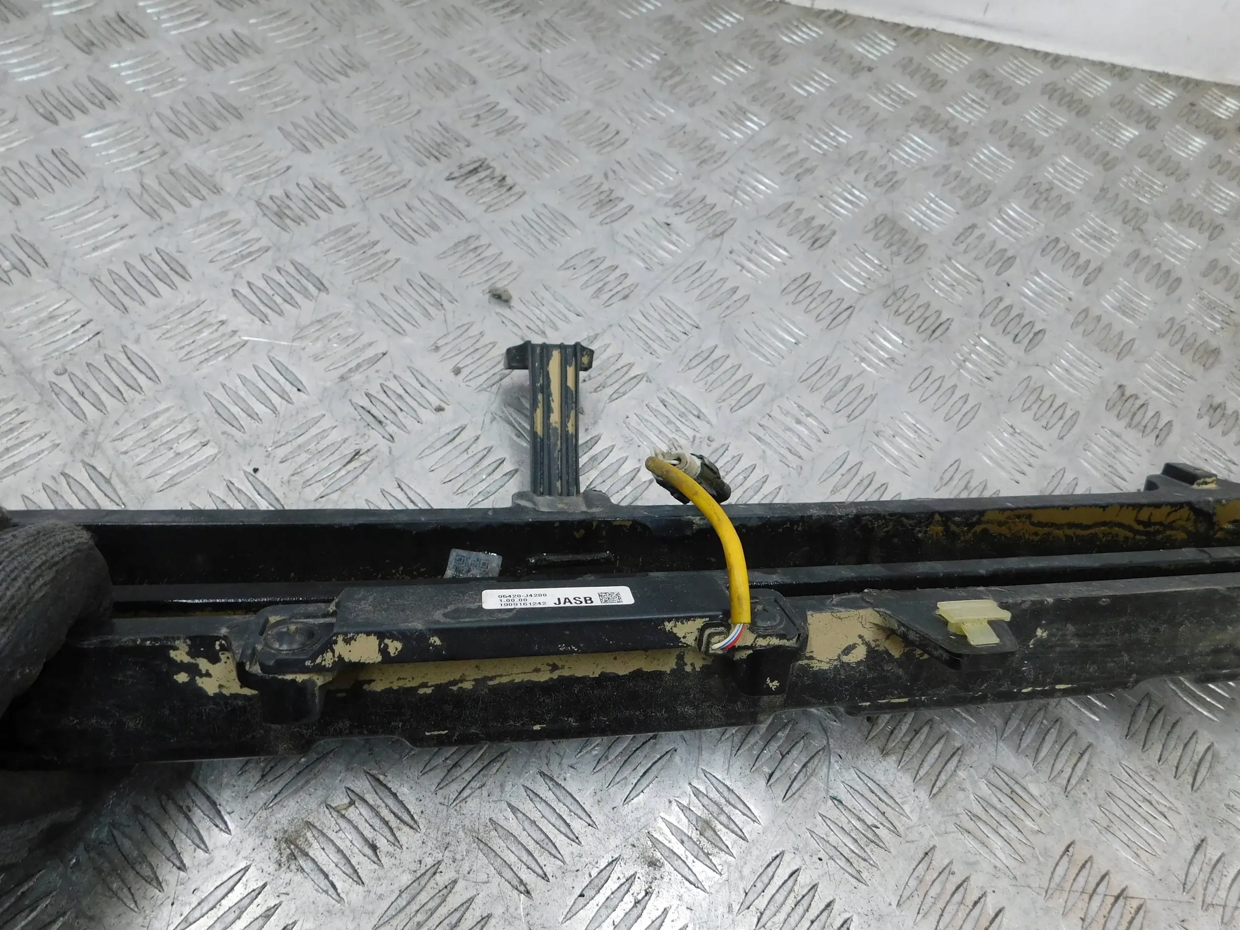 Hyundai Kona I 2018 VÝSTUHA NÁRAZNÍKA