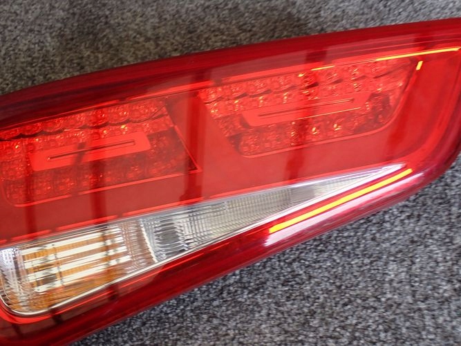 AUDI A1 LED 10-  LAVE ZADNE SVETLO