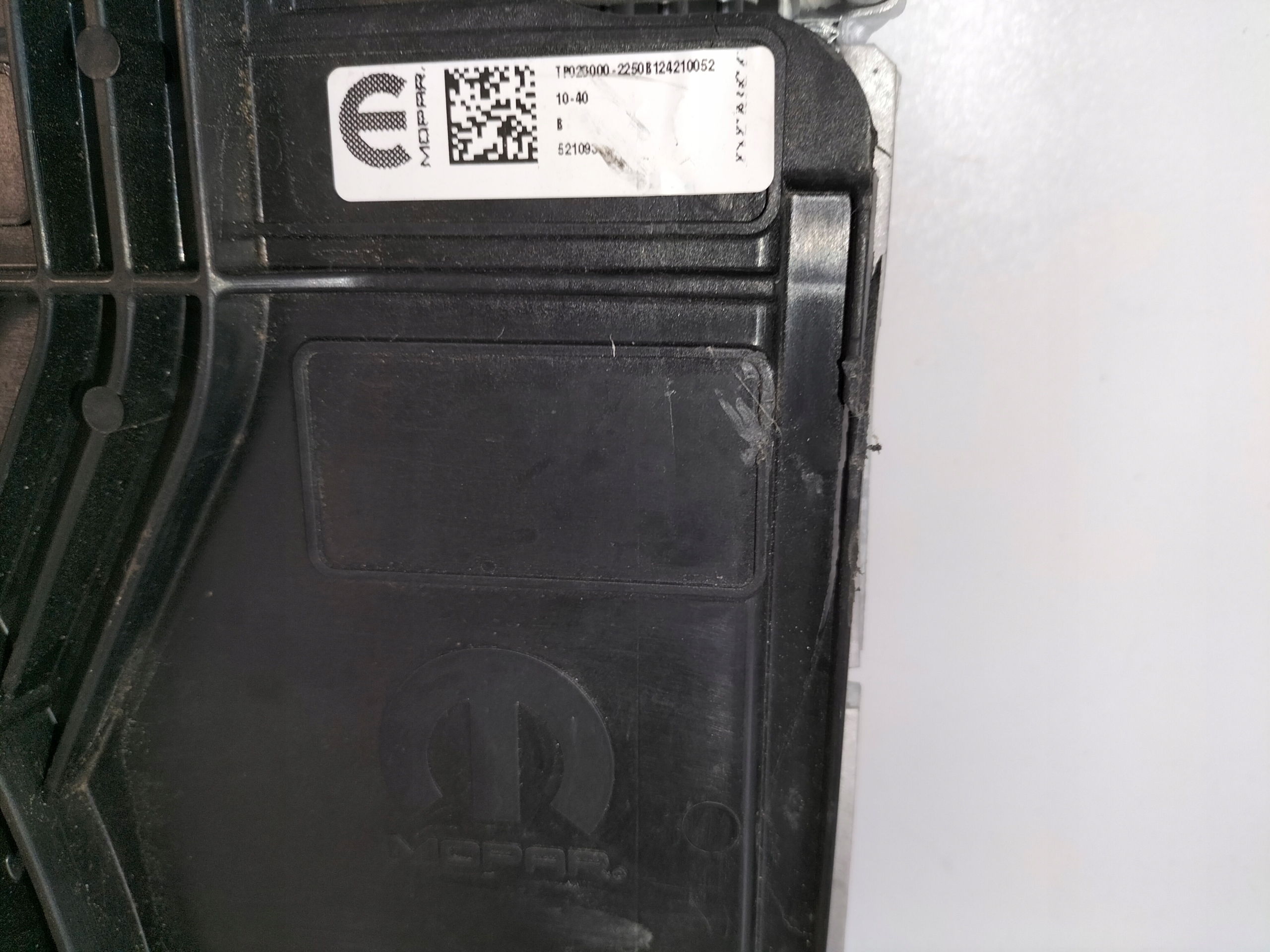 CHLADIC VODY VENTILATOR FIAT 500 20- FIAT PANDA 20- 1.0B MILD HYBRID