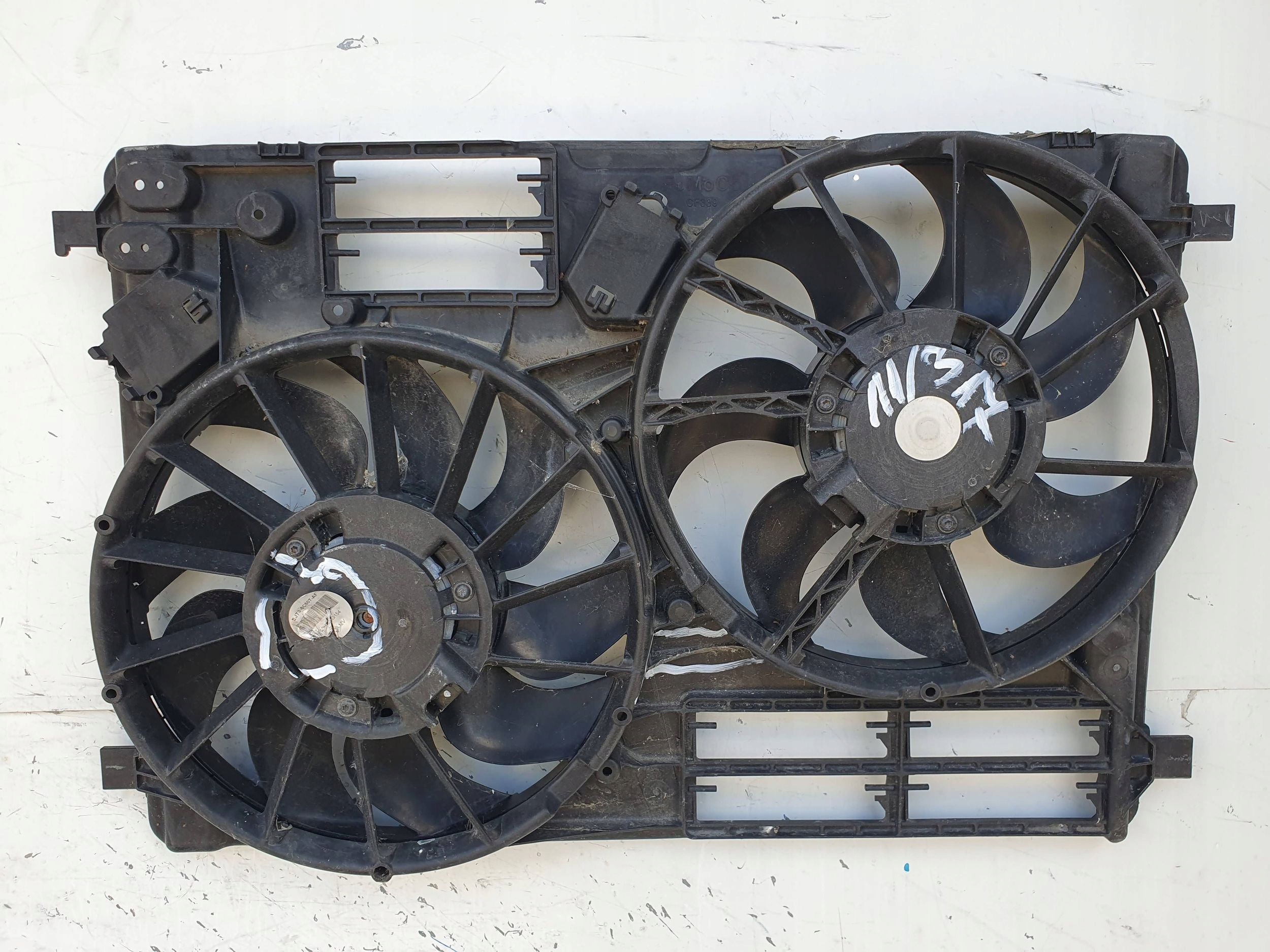 Ford Kuga II 2.0 tdci 3135103884 VENTILATOR CHLADICA