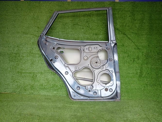 KIA STONIC 17- LAVE ZADNE DVERE