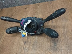 BERLINGO III PARTNER 3 PÁČKY POD VOLANT 98062248XT BERLINGO III PARTNER 3 PÁČKY POD VOLANT 98062248XT