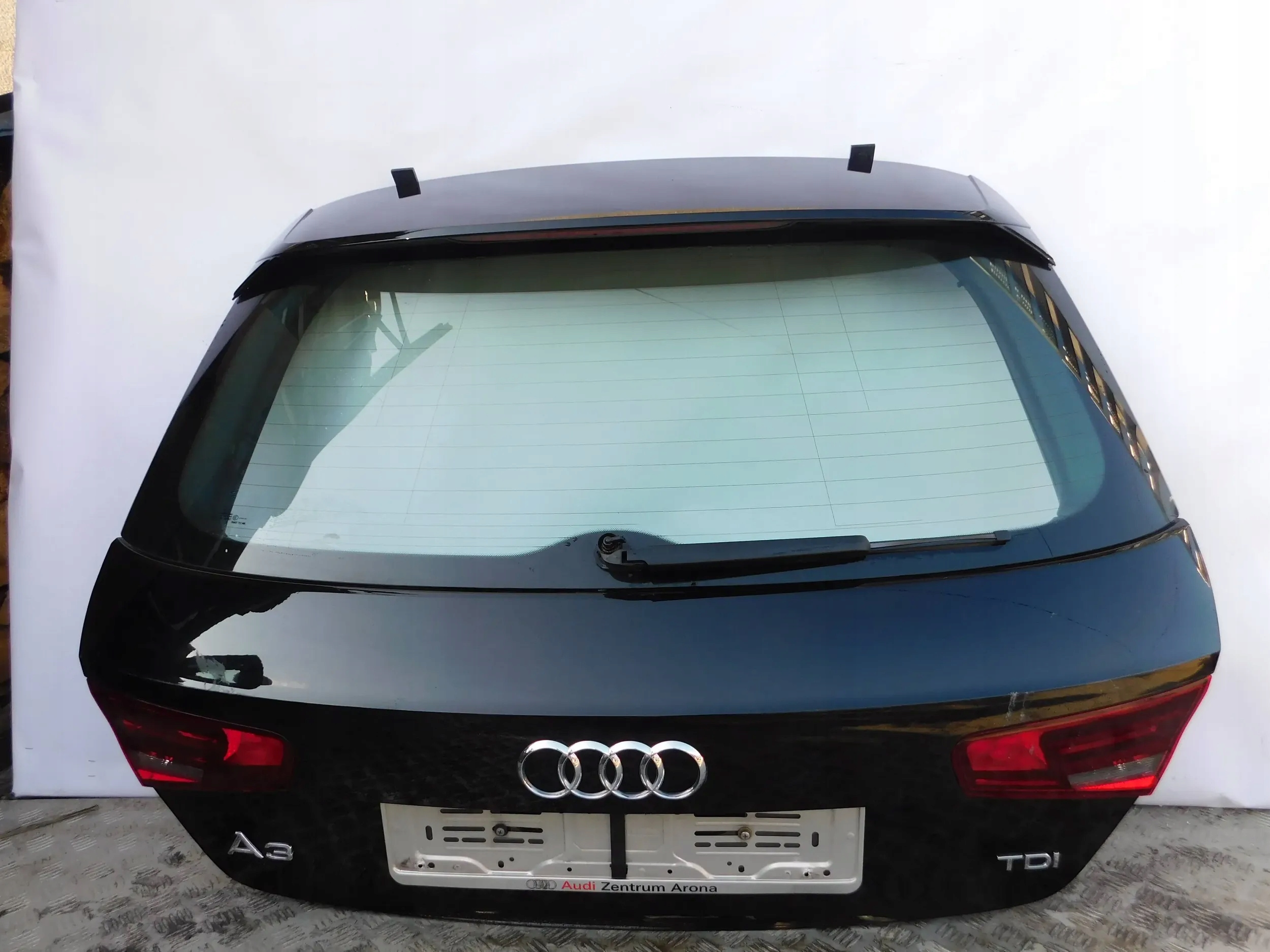 ZADNÁ KAPOTA AUDI A3 8V 3D