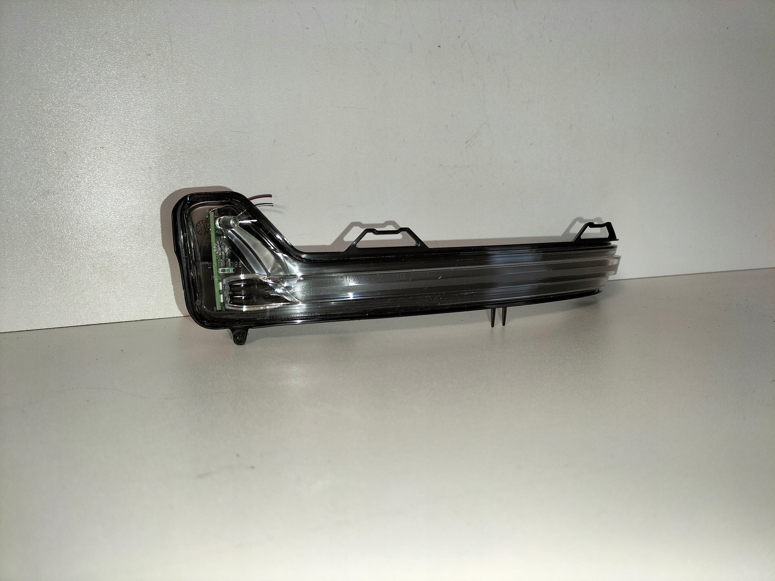 LAVA SMEROVKA V ZRKADLE PEUGEOT 508 II 18- OPEL MOKKA B 20-