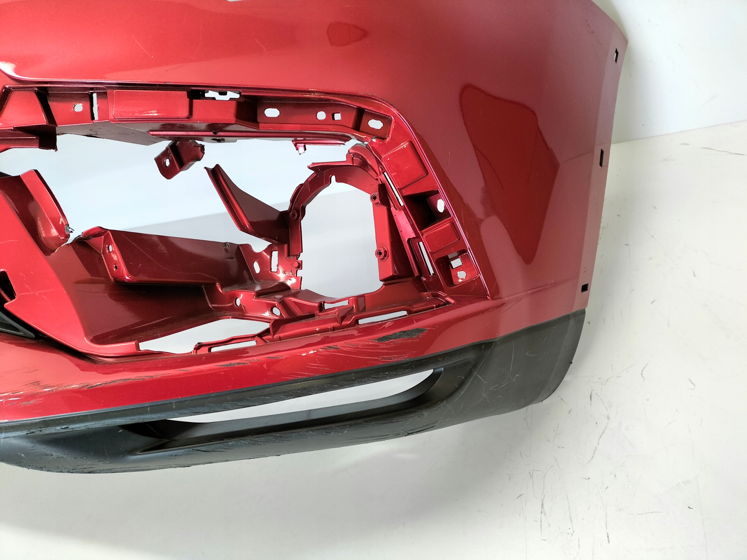 PREDNÝ NÁRAZNÍK MITSUBISHI ASX LIFT 17-19