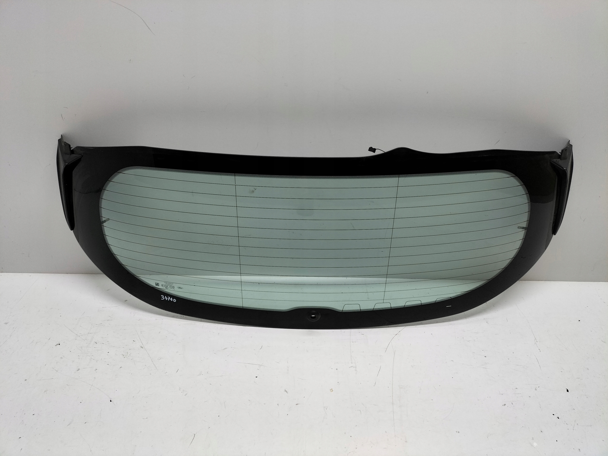 SKLO ZADNEJ KAPOTY FORD FIESTA MK8 17- PILKINGTON