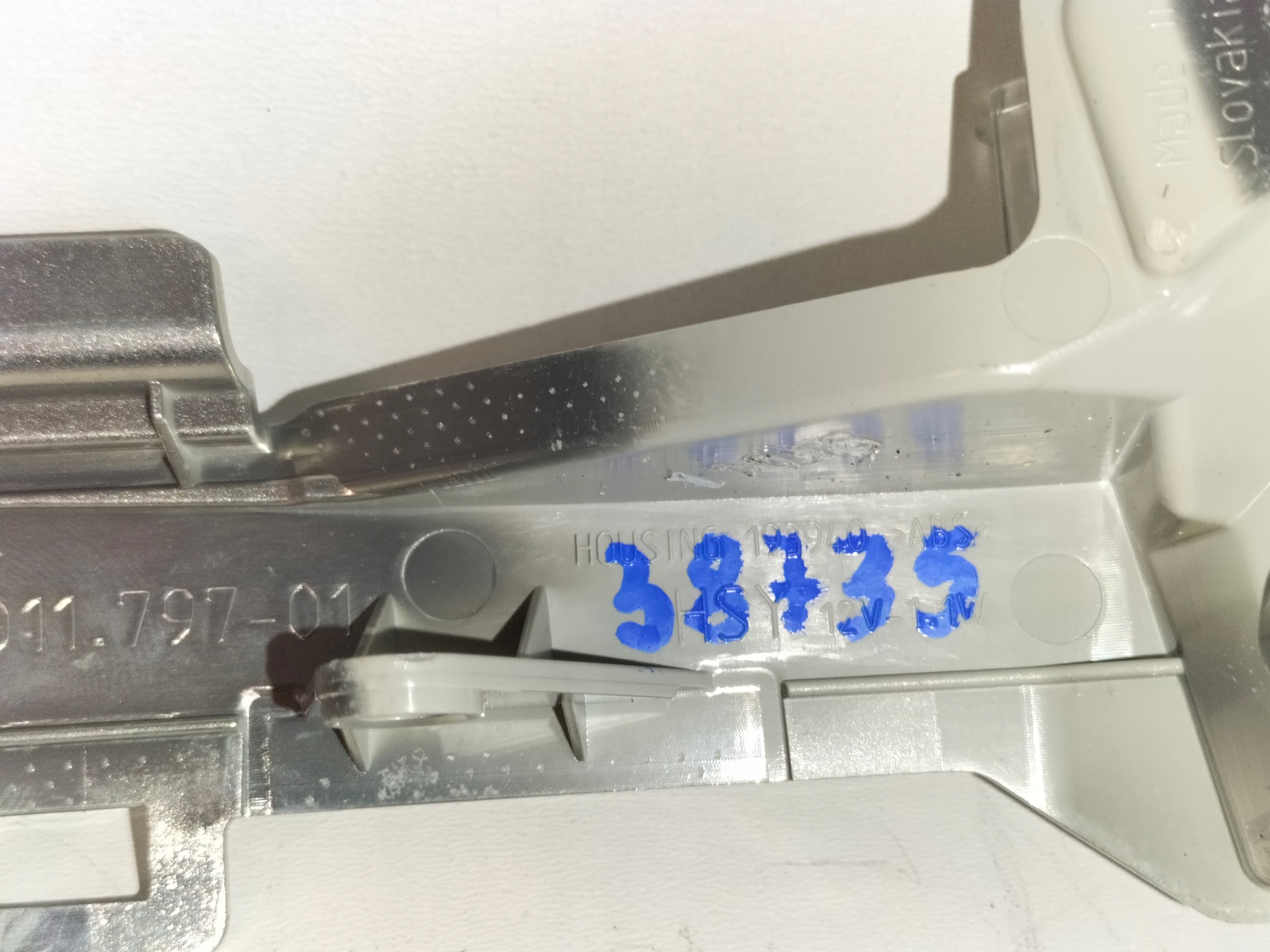 SMEROVKA V LAVOM ZRKADLE VW PASSAT  B8 14-