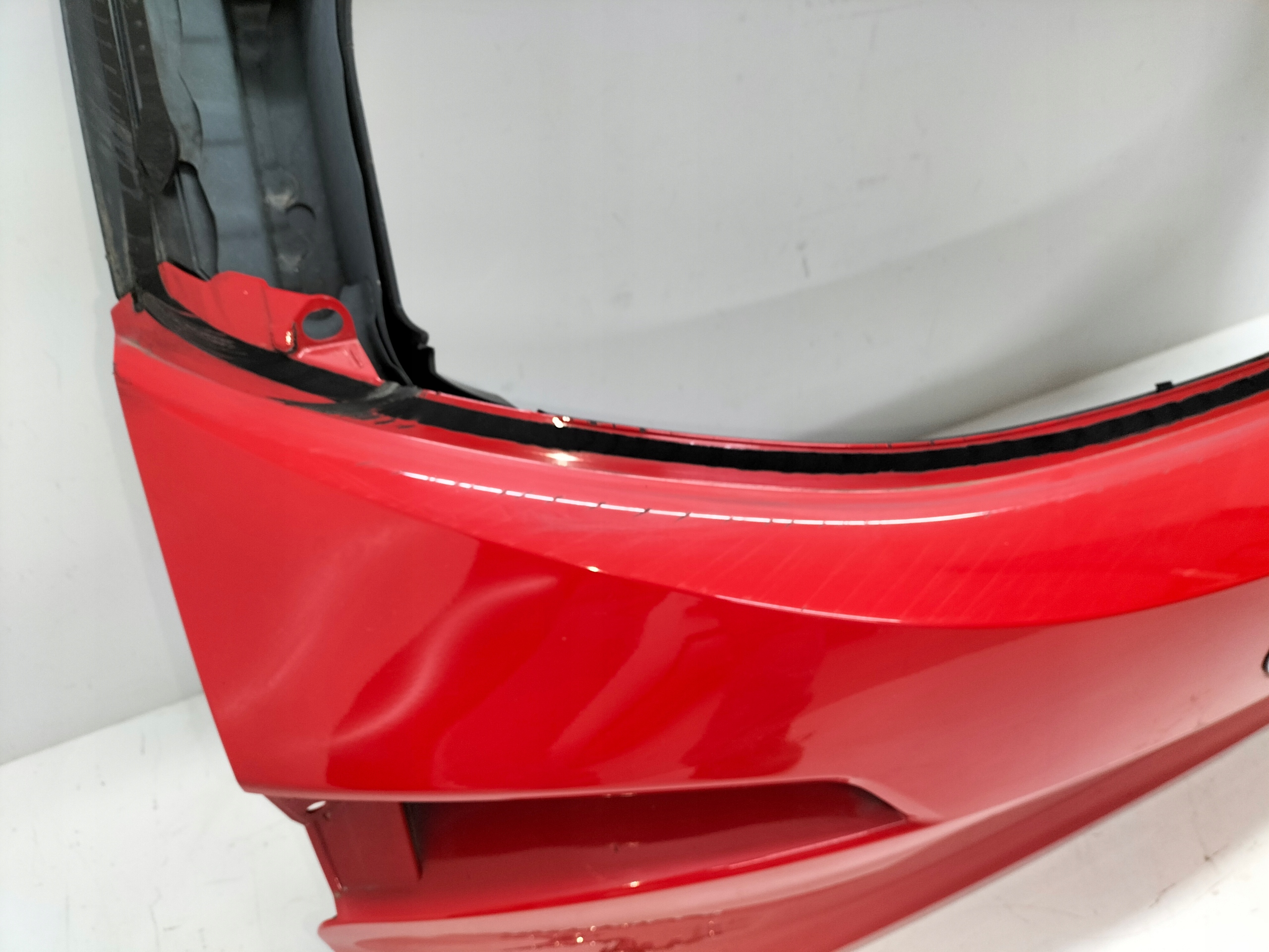 ZADNÁ KAPOTA TOYOTA COROLLA E21 18- KOMBI