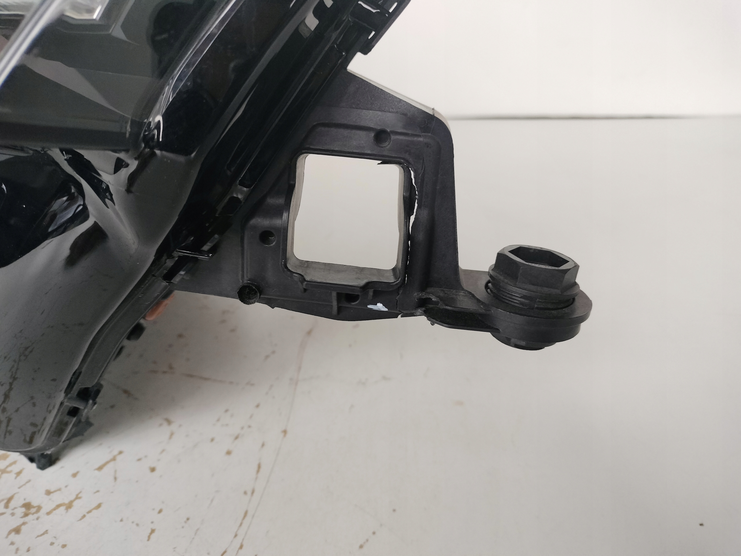 PRAVE PREDNE SVETLO SKODA KAMIQ 658 18- FULL LED