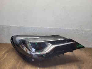 Opel Astra K 39055746 PRAVÉ PREDNÉ SVETLO FULLED Opel Astra K 39055746 PRAVÉ PREDNÉ SVETLO FULLED