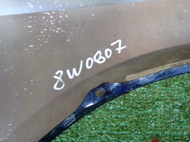 AUDI A4 B9 8W0 LIFT 19- ĽAVÝ PREDNÝ BLATNÍK