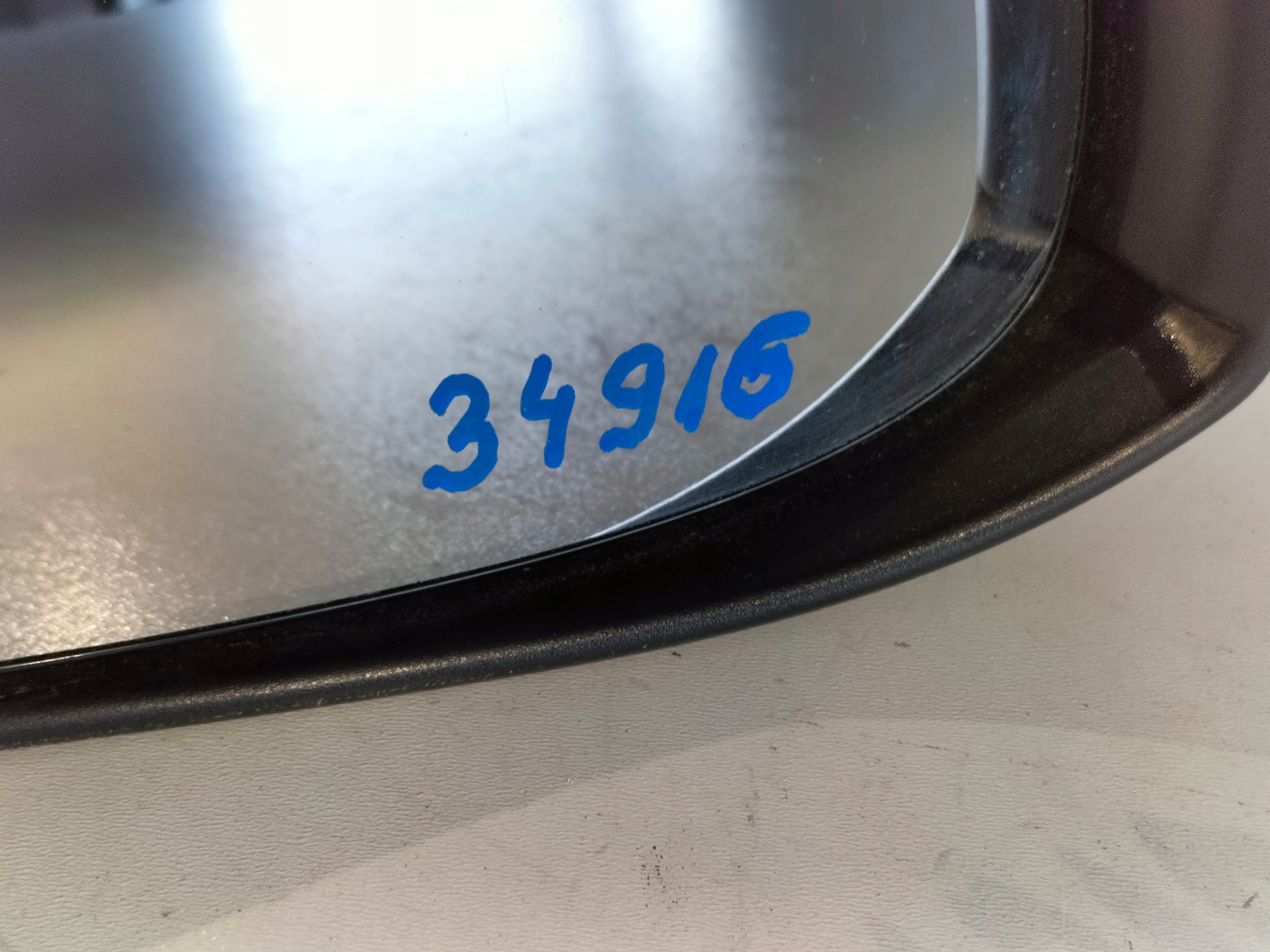 PRAVE ZRKADLO ELEKTRICKÉ TOYOTA AURIS II 13-