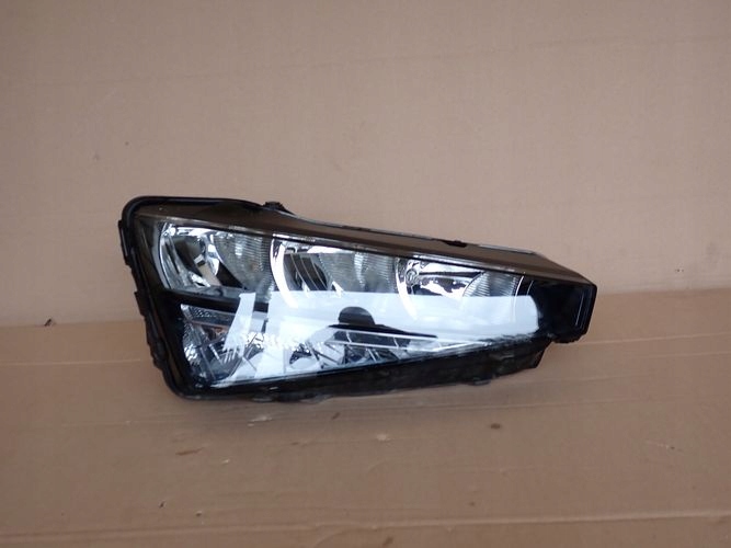 SKODA SCALA LED 19- PRAVE PREDNE SVETLO 576941016